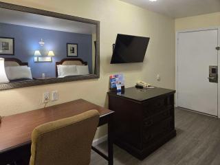Rodeway Inn & Suites Blythe I-10 - Blythe - 1