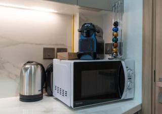 Riviera 25 Relaxed & Cozy Studio Near Racecourse by Vibel - Dubai - 1