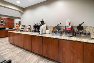 Best Western Plus Kalispell/Glacier Park West Hotel & Suites - Kalispell - 3