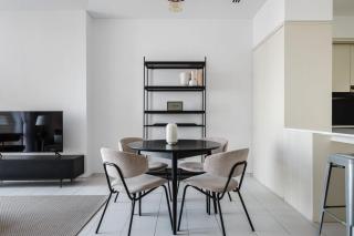 Blueground DIFC indoor pool fitness center DXB-1515 - 7