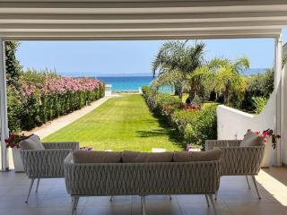 Beachfront Villa Indigo - Pefkohori - 0