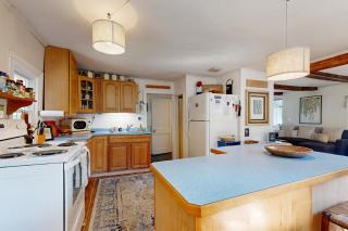 The Cove - Boothbay Harbor - 3