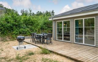 Gorgeous Home In Ebeltoft With Kitchen - Ebeltoft - 8