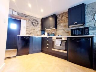 Toll Gate Cottage - 1