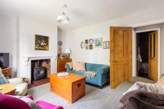 Charming country cottage in quiet rural setting - 7