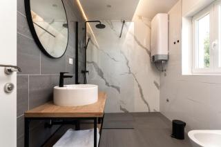 Casa Piano in a calm village enveloped by nature - 2