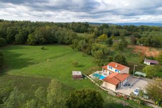Casa Piano in a calm village enveloped by nature - Čubanići - 0
