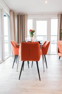 Spacious and Sunny Flat l River Balcony View ! - Londen - 9