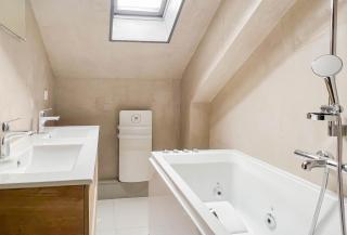 Cloud Stylish flat with AC and jacuzzi near city center - Annecy - 1