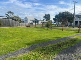 Golden 3 Bedroom Beach House - Sunset Strip - 1