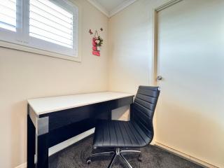 Blue Haven Retreat - Thornton Central 34 - Penrith - 3