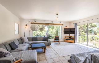 Gorgeous Home In Calvi - Calvi - 8