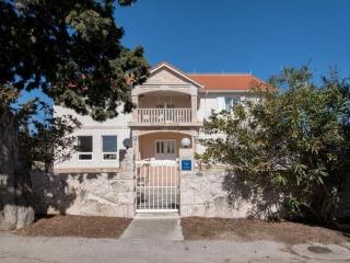 Apartments Mijajov Dvor- One-Bedroom Apartment with Shared Balcony #2 ST - Sumartin - 9