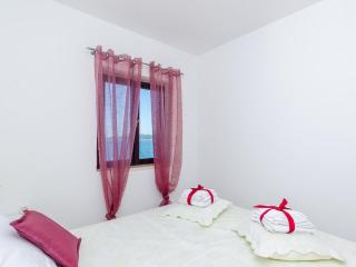 Apartments Melany - One Bedroom Apartment with Shared Terrace and Sea View - Slano - 3