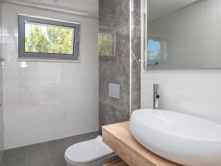 Apartments Dva Galeba - Standard One Bedroom Apartment with Sea View 203 - Bol - 5