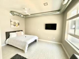 Skywalk Access #1 - 8