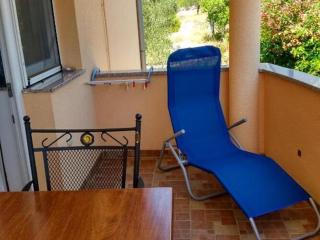 Studio apartment with balcony in Vinisce - Vinišće - 2