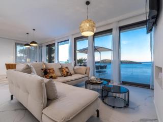 Villa Desire - Three Bedroom Villa with Pool and Sea View - Prižba - 7