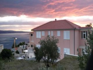 Apartment Mila - Three Bedroom Apartment with Terrace and Sea View - Jesenice - 6