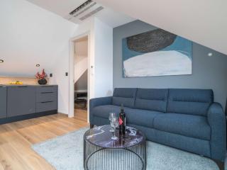 Apartments Villa Royale - One Bedroom Apartment with Sea View - 5