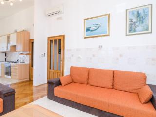 Apartment Feel Phili - Two Bedroom Apartment with Balcony and Sea View - Cavtat - 2