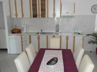 Apartment Ra i - Two-bedroom Apartment with Balcony and Sea View - 9