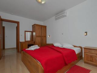 Apartments Villa Juric - One-Bedroom Apartment - 2 - Baška Voda - 3