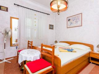 Guest House Ivana -Two Bedroom Apartment with Garden - Dubrovnik - 6