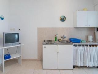 Apartments Boguvila - Two-Bedroom Standard Apartment with Terrace A6 - ST - Supetar - 7
