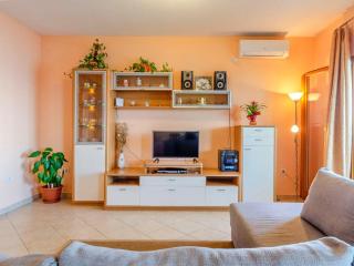 Seafront Holiday Home Marija-Three Bedroom Holiday Home with Sea View - Prigradica - 6
