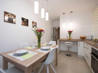 Apartment Sanja Opatija - Two bedroom apartment with Terrace and sea view - 2