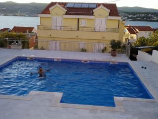 Apartments Villa Moonlight - Standard One Bedroom Apartment with Balcony Alice - Trogir - 0
