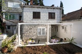 Guest House Kusalo- Studio Apartment with Patio Studio 1 - 4