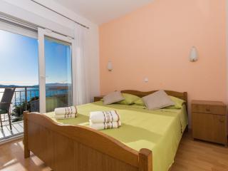 Apartments Masteli - One Bedroom Apartment with Balcony and Sea View br 2 - 1