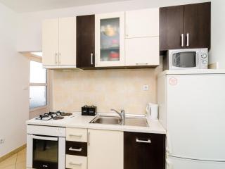 Apartment Eulalija- One-Bedroom Apartment with Terrace and Sea View - 5