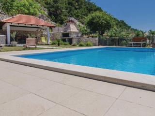 Holiday Home Stari Zoganj - Two Bedroom Holiday Home with Terrace and Swimming Pool - Potomje - 0