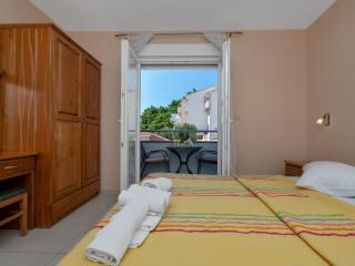 Apartments Villa Juric - One Bedroom Apartment with Balcony - 2 - 3