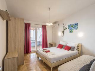 Apartment Keko - Three Bedroom Apartment with Terrace - Jesenice - 7