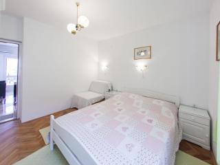 Apartments Magdalena - Apartment with Sea View and Terrace A3 - Bol - 2