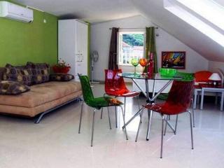 Just by the Sea Apartments- Studio Apartment with Terrace and Sea View Modern Loft - Trstenik - 9