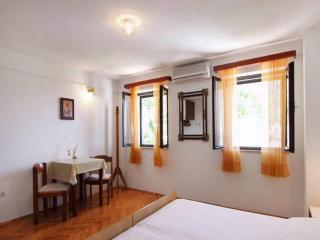 Apartments Nadia - Standard Studio Apartment A2 - Bol - 9