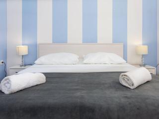 Apartments Magdales - Two Bedroom Apartment with Balcony A1 - Omiš - 2