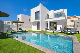 Villa Flora - 3Bed all En-suite with Private Pool - Paralimni - 0