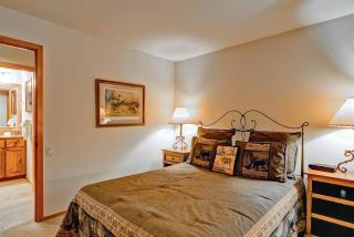 Ridgepoint Townhome 169 by East West Hospitality - 6