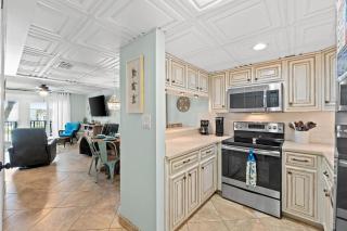 Sugar Beach Condo B-14 by Emerald Coast Retreats - 2