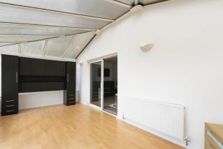 Amazing 3Bed 2Bath House with Garden, Parking, WiFi Near Stevenage Train Station - Aston End - 1
