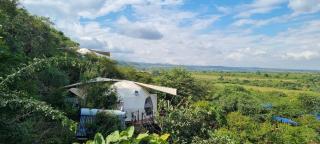 A Nomad's Rest Lodge - - 4