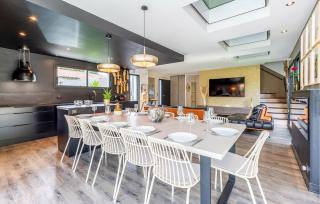 Modern Villa With Private Pool - 5