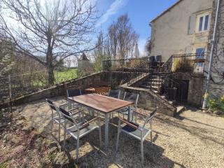 Gite Chez Grigri pour max 11 pers avec piscine chauffée et jardin - Villebois-Lavalette - 6