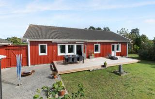 3 Bedroom Awesome Home In Glesborg - 0